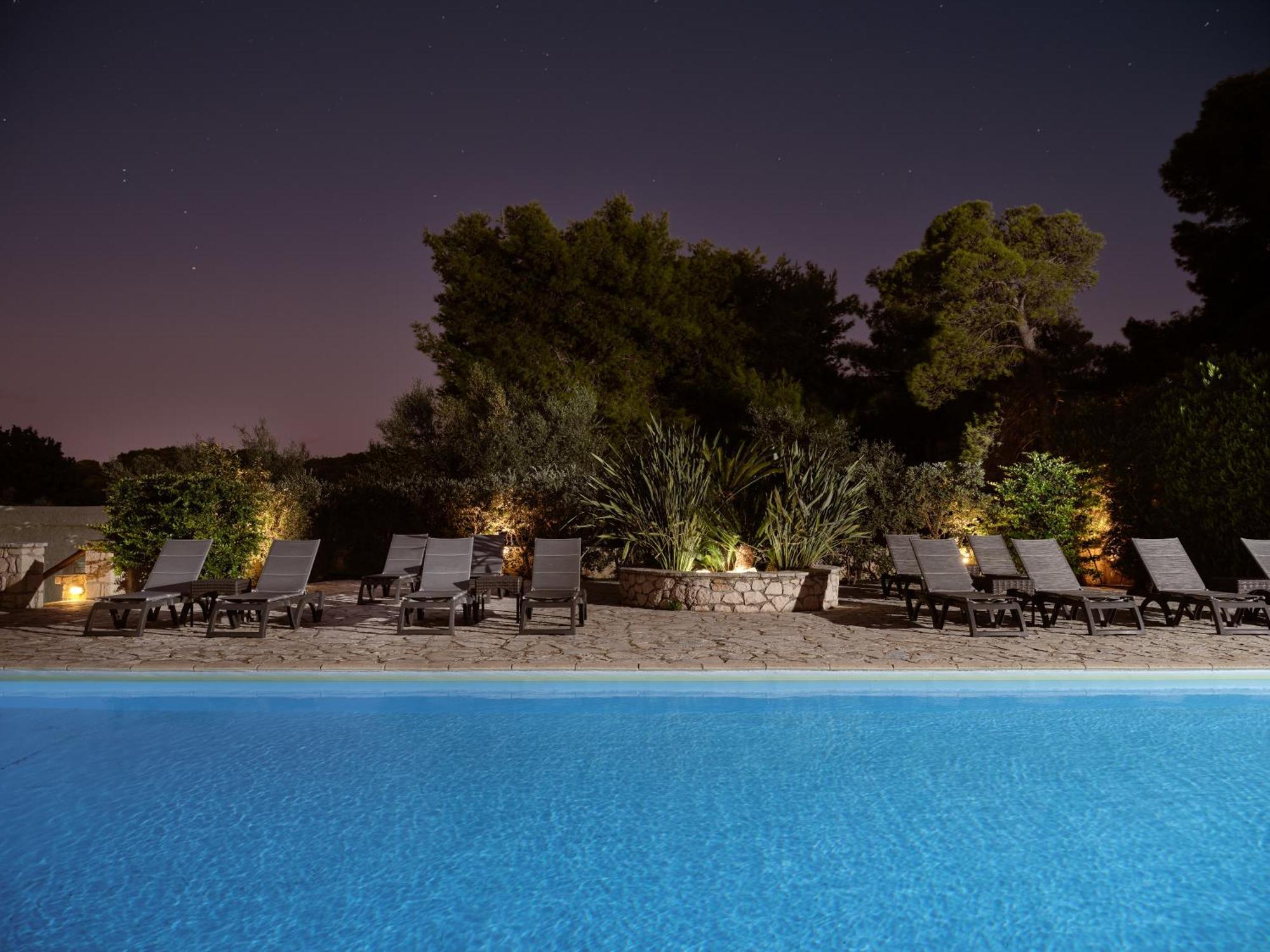 Aquarius Hotel Василикос Экстерьер фото