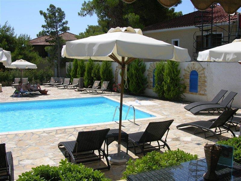 Aquarius Hotel Василикос Экстерьер фото