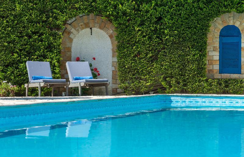 Aquarius Hotel Василикос Экстерьер фото